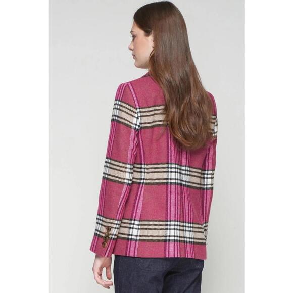 Hannah - Picture 4 of 4